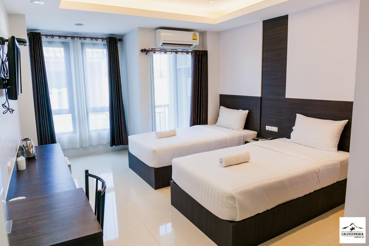 Calivefornia 2016 Hotel Chiang Rai Bagian luar foto